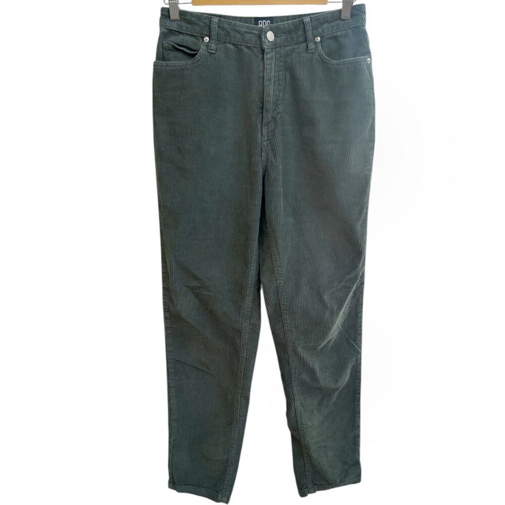 BDG Urban Outfitters Green Corduroy Mom High Rise Pants Tapered Leg Sz 27